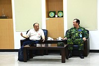 　任指揮官與吳秘書長共盼未來備災中心成立後，能發揮最大救災能量。（圖／文：吳祥瑞）