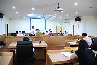 　南竿鄉民代表會召開第九屆第一次臨時大會，就介壽獅子市場改建工程遭遇的困難進行瞭解，代表建議若現有市場土地未能解決，不排除移址至福澳或復興，要求鄉公所必須有備案因應。（圖／文：劉秋月）