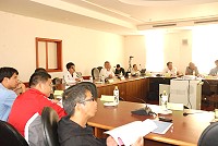 國立高雄師範大學地理系接受農委會林務局委託來馬召開「燕鷗保護區經營管理工作坊」,與地方主管機關交換意見。(圖/文:邱竟瑋)