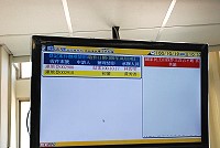 連江縣地政事務所即時電子資訊看板,審核狀況一目瞭然,有疑問還可向櫃台進一步洽詢。(圖/文:邱竟瑋)