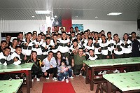 　志工媽媽與工兵連全體官兵合影。（圖：曾俊諺／文：廖文禮）