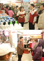 移民署長謝立功昨訪問馬祖,親身體驗新住民工作的甘苦。(圖/文:邱竟瑋)