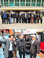 加強兩岸旅遊業界互動,福建省旅遊商品同業協會由會長吳志中率18位團員抵馬參訪,縣府副縣長林星寶及觀光局長劉德全等代表均前往碼頭迎接。(圖/文:曹重偉)