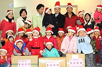 　小天使報佳音。（圖與文：劉秋月）