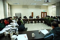 　縣府交通局昨召開101年春節期間交通疏運協調會，針對海空各項交通工具春節期間作業及啟動疏運機制流程進行確認。（圖／文：劉秋月） 