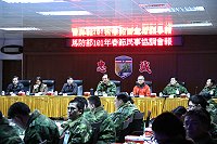 　會中，各處組首先針對民事工作執行成效，以及地方反映事項處理進度實施報告，指揮官並對各反映事項給予指導。（圖／文：游皓凱）