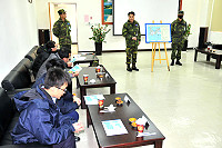 　馬防部將於2月9日至23日期間舉行砲兵群基地期末測驗實彈射擊，安全管制說明會主持人砲兵群指揮官朱瓊濤懇請各單位協助並請民眾提前做好因應。（圖／文：曹重偉）