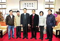 　縣府副縣長陳敬忠走馬上任，特別在祕書長劉羽茵及同於昨天上任的政風室主任李寶昌陪同下前往縣議會拜訪。（圖／文：曹重偉）