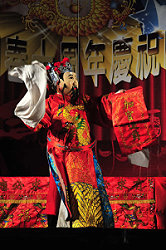 全村一起來熱鬧!(圖與文:張登傑、陳樂團)