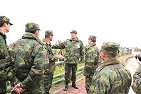 　任指揮官視導莒光地區戰備據點，並慰問執勤官兵弟兄們的辛勞。（圖／文：游皓凱）
