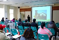 　工務局爭取內政部營建署一百零一年補助地區城鄉風貌計畫四千八百三十五萬元，昨天為獲補助單位舉辦「雇工購料說明會」，協助社區執行城鄉風貌計畫。（圖／文：劉秋月）