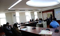 　反賭聯盟代表一行昨天在民俗文物館舉辦「樂活馬祖•非賭家園」座談會，出席鄉親並不踴躍，但聯盟堅持反賭立場不變，澎湖代表則分享澎湖的反賭經驗。（圖／文：劉秋月）