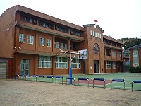 東引國中小涵藝樓耐震力不足,校方規劃拆除重建。(圖/文:陳其敏)