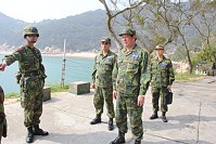 　馬防部指揮官任中將於日前親抵北竿視導，並聽取演訓整備工作執行簡報。（圖／文：游皓凱）