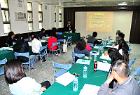 　連江地院舉辦「修正後消債條例內容及相關法律問題」講座，由院長紀文勝主講，裨益與會認識修法內容及前置調解程序運作，妥適處理消債紛爭。（圖／文：曹重偉）