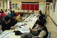 縣府昨召開麗星郵輪寶瓶星號遊馬祖第3次行前會議,就岸上招待事宜邀請防區、各局室主管、旅遊業代表與餐飲業代表進行確認,承辦旅行社方面也傳真16點事宜,請地方政府協助。(圖/文:邱竟瑋)
