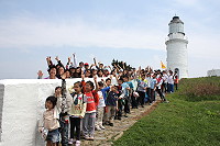　敬恆國中小春季郊遊活動移師東莒舉辦，大、小朋友藉由活動更深層了解家鄉之美。（圖／文：林冰芳）