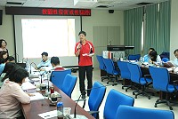 地區國中小校長與教職人員昨齊聚介壽國中小接受性侵害或性騷擾專業調查人員培訓,進行類似事件的危機處理與新聞發布能力。(圖/文:邱竟瑋)