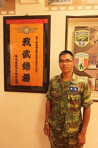 下士砲長李宗席見義勇為、奮勇救人,實為國軍弟兄的典範。(圖/文:邱偉倫)