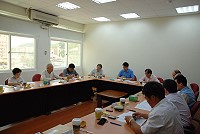 　連江縣選舉委員會昨天召開第76次委員會議，通過「連江縣地方性公民投票第一案公投電視公辦公聽會實施要點」，確認將於101年6月29日下午3時舉辦公聽會。（圖／文：劉秋月）
