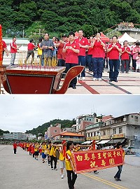 山隴境為盛大慶祝白馬尊王聖誕千秋,昨天舉辦一系列的慶祝活動,首度出現的仿古禮挑紅擔壽禮最引人矚目。(圖/文:劉秋月)