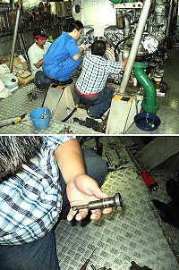 馬祖之星前天執行最後一趟航報時發現主機故障,昨天進行緊急拆卸檢查,最後發現是燃油供油棒故障,但一整天碼頭的亂象、旅客的抱怨,甚至替代船舶的尋找,馬祖之星完全無法緊急應變,面對盛夏旅遊旺季的到來,讓人感到憂心。(圖/文:劉秋月)