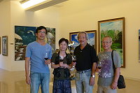 　讓台南府城看見海的北方！曹楷智與李若梅的首度聯展，昨天在台南東門美術館舉辦開幕茶會，吸引不少當地藝文人士出席。（圖：馬祖芙蓉海畫會提供）