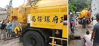 為加速清除地區水溝淤積,縣府環保局向行政院環保署爭取到一台大型清溝車,昨天下午在津沙派上用場。(圖/文:邱竟瑋)