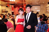 福澳鄉親林金佃、劉依妹的公子林榮傑與台灣親家林樹萱、吳桂英的千金林台珮昨日在馬祖舉辦喜宴。林榮傑說,未來人生的道路,相信有台珮陪伴,每一段路、每一腳步,都不會孤單,都將是甜蜜的旅程。(圖:曹以鋒攝)