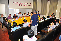　為確實處理馬祖酒廠公司化過程產生的問題，連江縣議會昨天下午特別追加召開「馬酒公司產銷營運暨員工權益公聽會」，由勞資雙方直接進行對談。（圖／文：曹重偉）