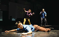 屏風表演班《三人行不行》10月來馬售票演出。(圖:轉載自2012劇場藝術節網頁)
