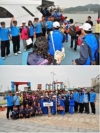 縣運會風光落幕,離家已快10天的離島選手們都是歸心似箭,縣長楊綏生、議長陳貴忠、縣府秘書長劉羽茵等人都專程到碼頭送行。(圖/文:曹重偉)