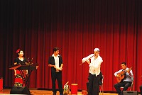 　美麗的島音樂家聯盟與Novato樂團在東引中正堂演出，充滿濃濃異國情調。（圖／文：陳其敏）