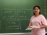 東引國中小聘請美國籍教師Judy駐校授課,帶動同學積極說英文。(圖/文:陳其敏)