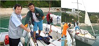 大陸青島人徐京坤駕駛風帆船環遊中國海,途經東引避風,縣議員張永江、海巡單位表達關切及提供協助。(圖/文:陳其敏)