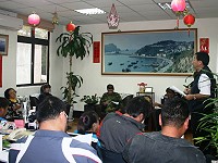 東引在地經濟日益萎縮,鄉公所與民代建議軍方提高副食品在地採購比例。(圖:東引鄉公所提供)