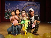 來自福建的鄭小蘭與先生陳開心、孩子合影。(圖:移民署連江縣服務站提供)