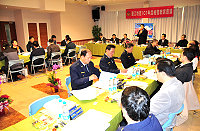 　連江縣警察局昨召開101年度擴大檢警聯席會議，中心議題則為「檢察機關排怨計畫」，子題包括網路犯罪防治、緝毒及走私工作、查緝越界捕魚專案及酒駕防治策略等，都是符合時下需求及反映民怨之議題。（圖／文：曹重偉）