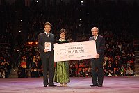　馬祖籍直銷商陳婉芬女士與夫婿嵇龍生昨宣布三筆慈善捐款款項。（圖／文：邱竟瑋）