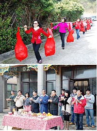 文化局進駐經國紀念館園區辦公,昨天循古禮舉行搬遷儀式,縣長楊綏生帶領同仁上香祈福,而一支由縣長夫人鄭嬌英及秘書長劉羽茵所組的送喜隊伍,也在鞭炮聲中抵達,祝賀喬遷順利。(圖/文:劉秋月)