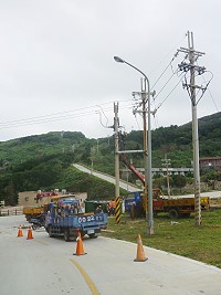 　東引地區架空輸電線路不斷消失，離全面地下化目標，已是為期不遠。（圖／文：陳其敏）