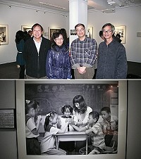 旅台鄉親陳敬寶在1839藝廊舉辦個人「迴返計畫-陳敬寶攝影個展」,昨天的開幕式縣長夫人鄭嬌英與文化局長曹以雄特別出席,對地區子弟的優異表現同感榮耀;迴返計畫系列作品,重新演繹了童年記憶,也刻畫出某一年代的共同回憶。(圖:縣政府提供)