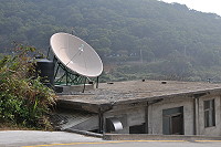 　NCC在北竿塘岐等村加裝碟型天線，改善數位電視收訊情況。（圖／文：陳鵬雄） 