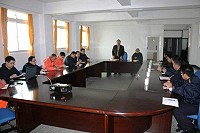 因應大陸炸魚快艇出現頻繁,海巡隊除成立專案查緝小組外,日前亦召開護漁查緝會議,分析相關資訊與經驗交換,以利未來進一步查緝工作的進行。(圖:海巡隊提供)
