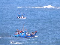 　春節連假結束，東引地區漁船相繼恢復出海作業。（圖／文：陳其敏）