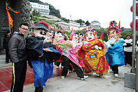 　參與弟兄表示很榮幸能參與遶境活動，親身體驗當地風土民情，和莒光居民一同參與此次迎神遶境，可以說是軍旅生涯中一段難忘的回憶。（圖／文：陳柏志）