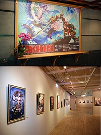 民俗文物館四樓自即日起展出「蒙其數位藝術創作展」,線上遊戲的人物栩栩如生的呈現,遊戲概念藝術家創造出的魔幻國度,邀請大家前往欣賞。(圖/文:劉秋月)