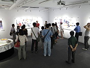 　馬祖旅台攝影家陳敬寶「尋常人家」攝影展開幕，為當下的市民生活留下紀錄，展期至6月30日。（圖：陳敬寶、1839當代藝廊提供）