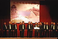 　啄木鳥合唱團在東引中正堂演唱十餘首膾炙人口的台灣歌謠與校園民歌。（圖／文：陳其敏）