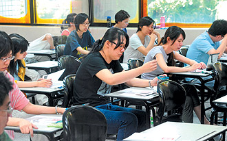 公務員高普考7月5日(周五)登場,今年普考增額錄取採新制,錄取名額可望創新高。(圖/聯合報資料照)